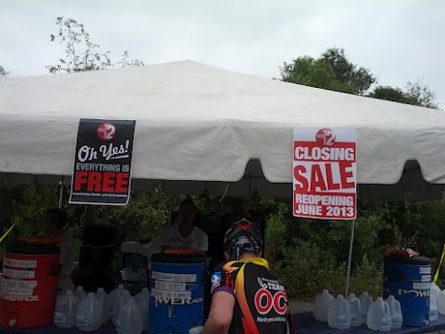 Everything must go! Everything must go!